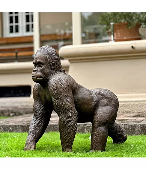 imagem de Escultura Gorila em Bronze 95cm - EBZ616 Força e Elegância Clássica