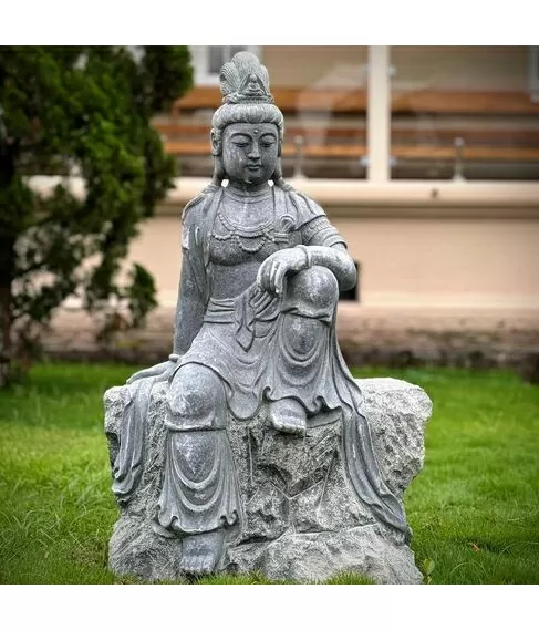 imagem de Escultura Guanyin Sentado em Mármore Verde 100cm - EMP767 | Arte Oriental Sofisticada