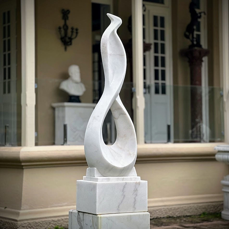 imagem do produto Escultura Harmonia em Espiral M�rmore Branco 150cm - EMP726 Design Contempor�neo