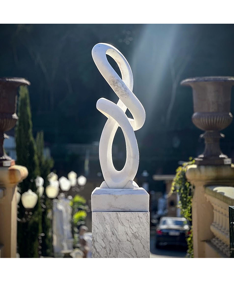 imagem do produto Escultura Harmonia Real M�rmore Branco 120cm - EMP733