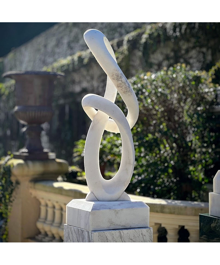 imagem do produto Escultura Harmonia Real M�rmore Branco 120cm - EMP733