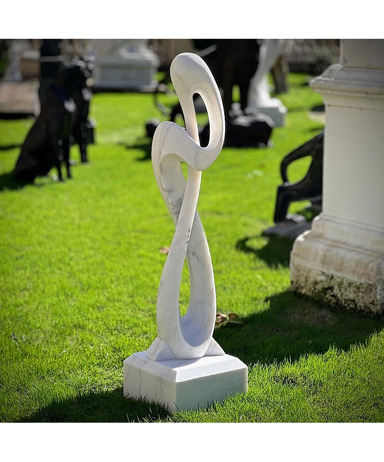 imagem do produto Escultura Harmonia Real M�rmore Branco 120cm - EMP735