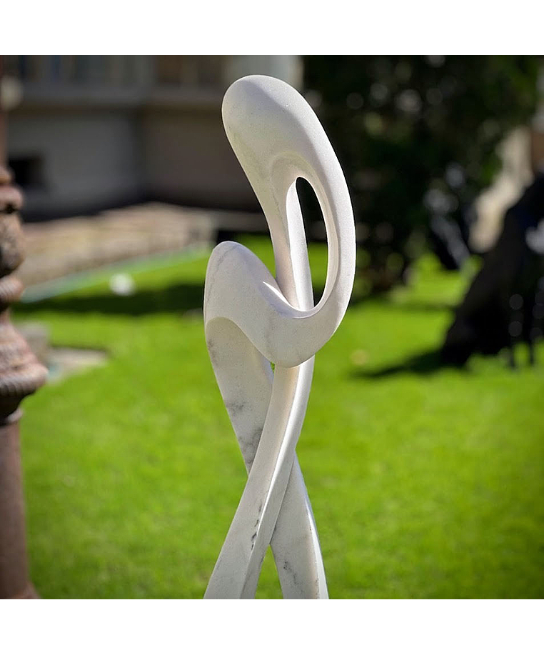 imagem do produto Escultura Harmonia Real M�rmore Branco 120cm - EMP735