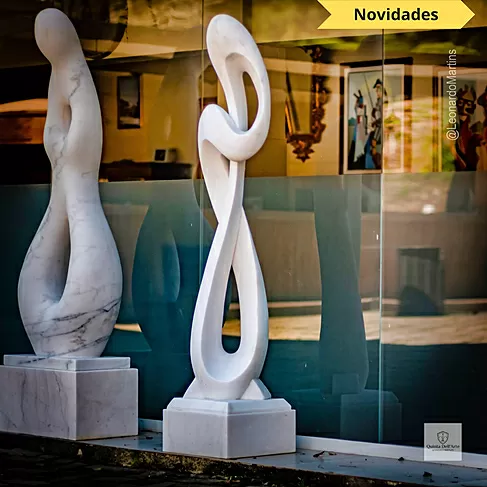 imagem de Escultura Harmonia Real Mármore Branco 160cm - EMP736 Elegância para paisagismo