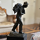 imagem do produto Escultura Homem com Lenha 63cm - EBZ591