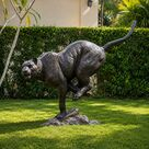 imagem do produto Escultura Impulso Felino em Bronze 134cm - EBZ718 Movimento e Eleg�ncia