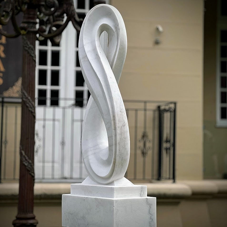 imagem do produto Escultura Infinito M�rmore Branco 130cm - EMP731 Eleg�ncia Atemporal