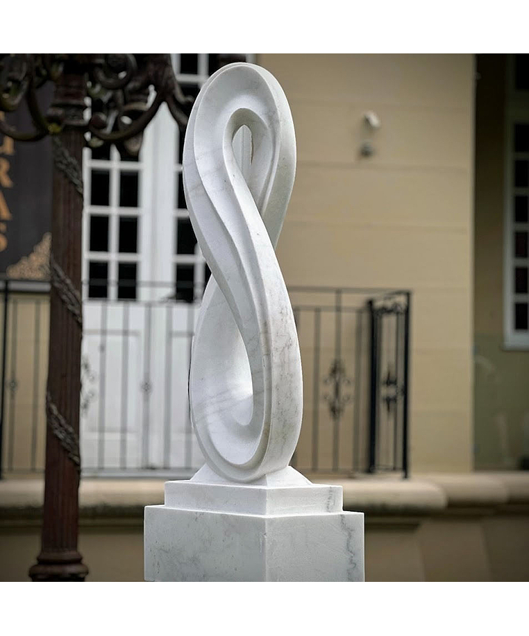 imagem do produto Escultura Infinito M�rmore Branco 130cm - EMP731