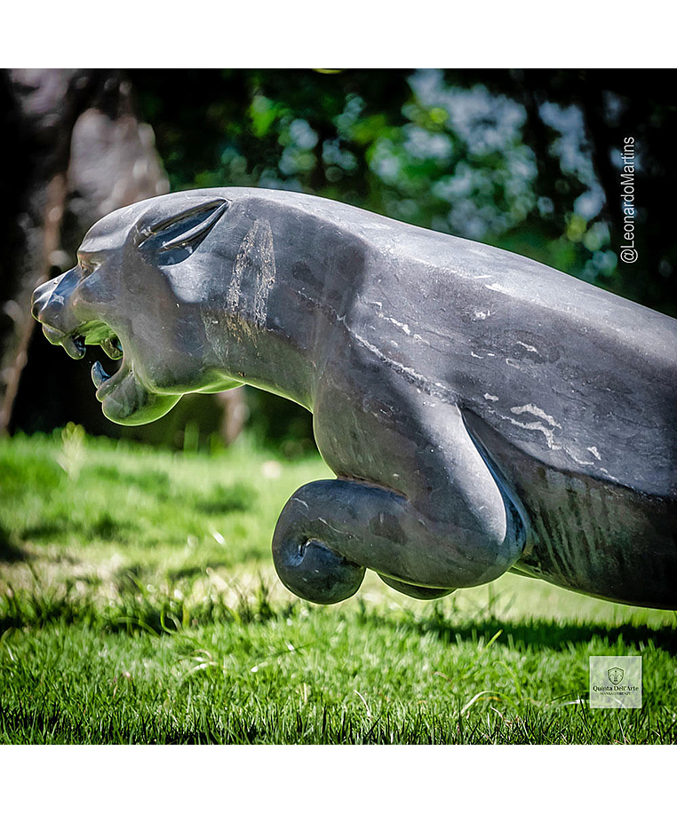 imagem do produto Escultura Jaguar M�rmore Preto 46cm - EMP714