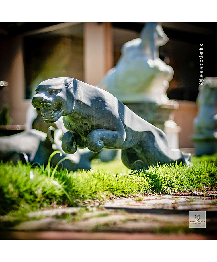 imagem do produto Escultura Jaguar M�rmore Preto 46cm - EMP714