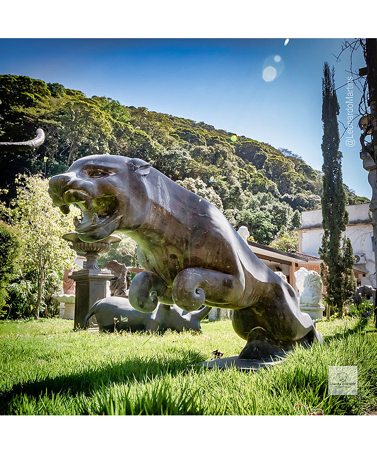 imagem do produto Escultura Jaguar M�rmore Preto 46cm - EMP714