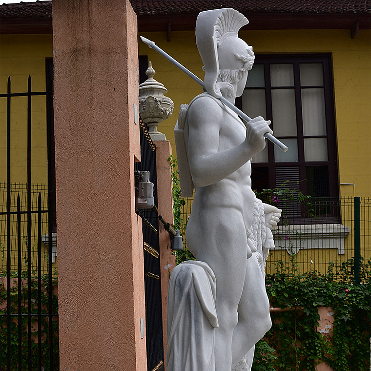 imagem do produto Escultura Jas�o e o Velo de Ouro 240cm - EMP502 Mitologia e Eleg�ncia Cl�ssica