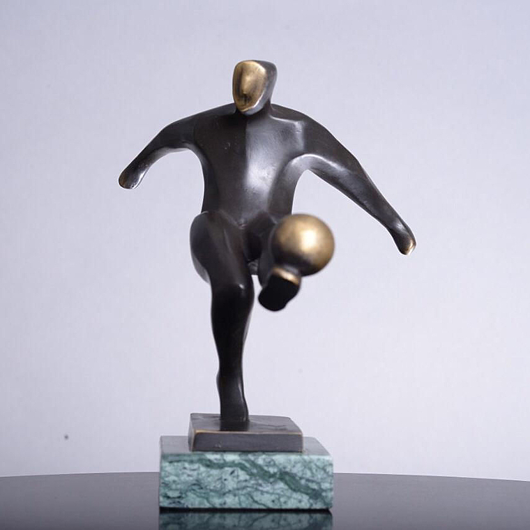 imagem do produto Escultura Jogador by Nick em Bronze 18cm EBZ323 Movimento e Arte