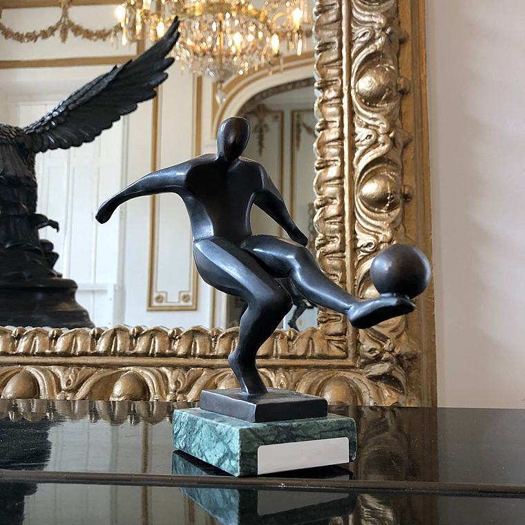 imagem do produto Escultura Jogador by Nick em Bronze 18cm EBZ323 Movimento e Arte