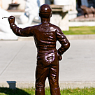 imagem do produto Escultura J�quei de Ferro Fundido 115cm - VRF115 Arte e Movimento Cl�ssico