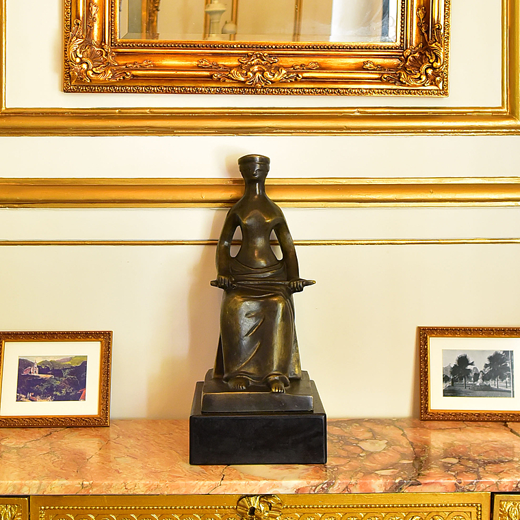 imagem do produto Escultura Justi�a em Bronze 59cm EBZ536 Simbolismo e Eleg�ncia