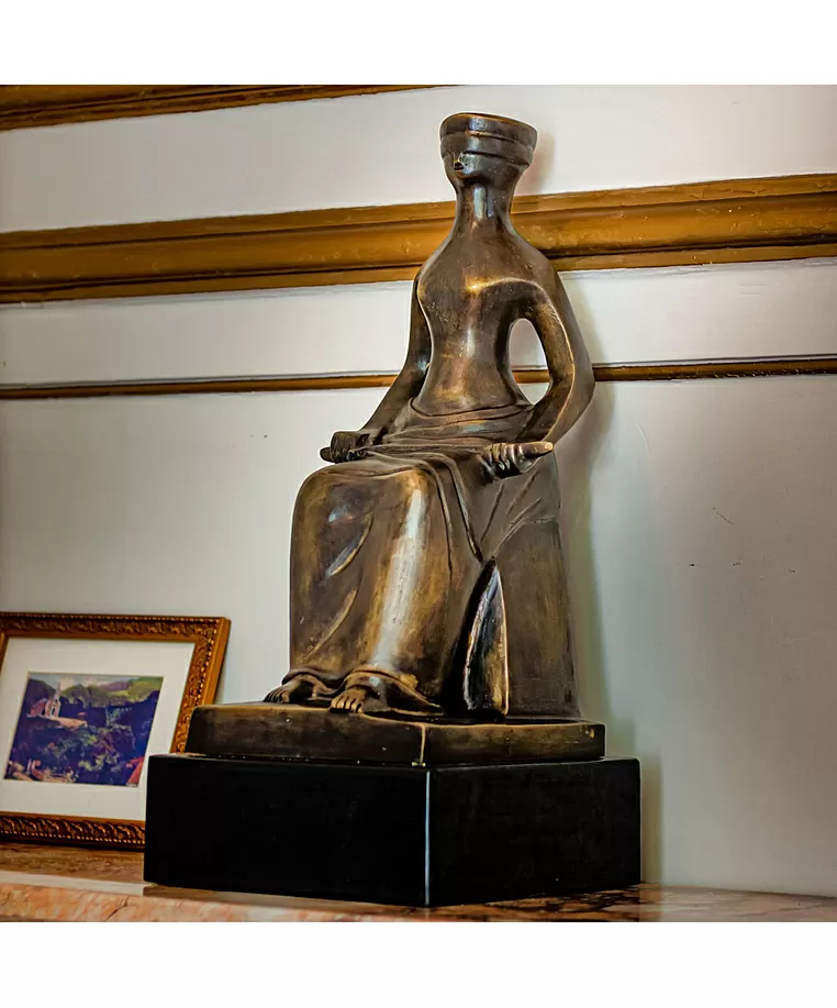 imagem do produto Escultura Justi�a em Bronze 59cm EBZ536 Simbolismo e Eleg�ncia