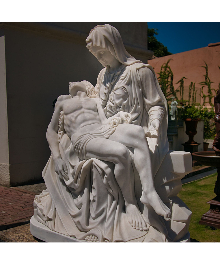 imagem do produto Escultura L� Piet� em M�rmore 140cm - IMP342 Emo��o e Arte Sacra