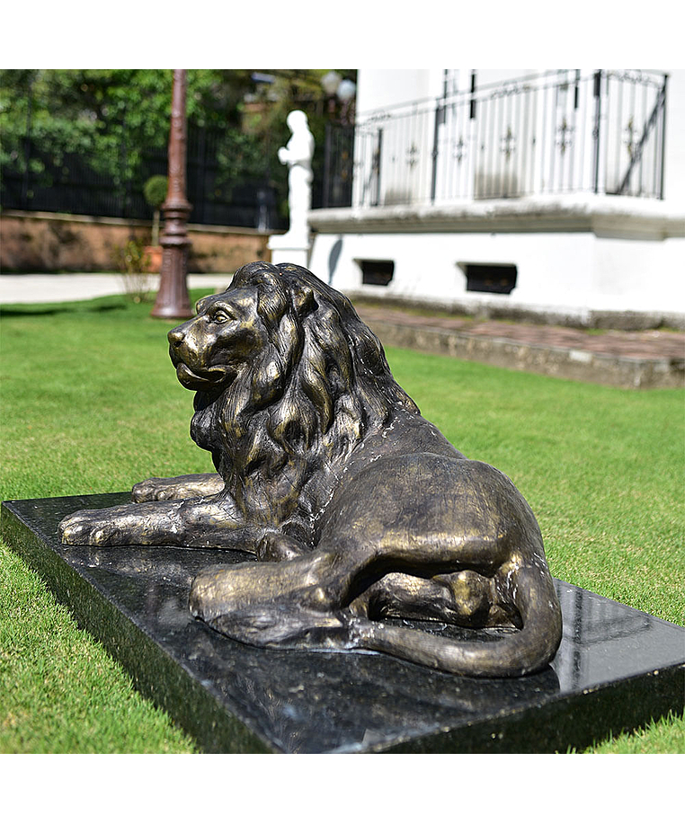 imagem do produto Escultura Le�o Deitado com Base de M�rmore 60cm - VRBZ309B