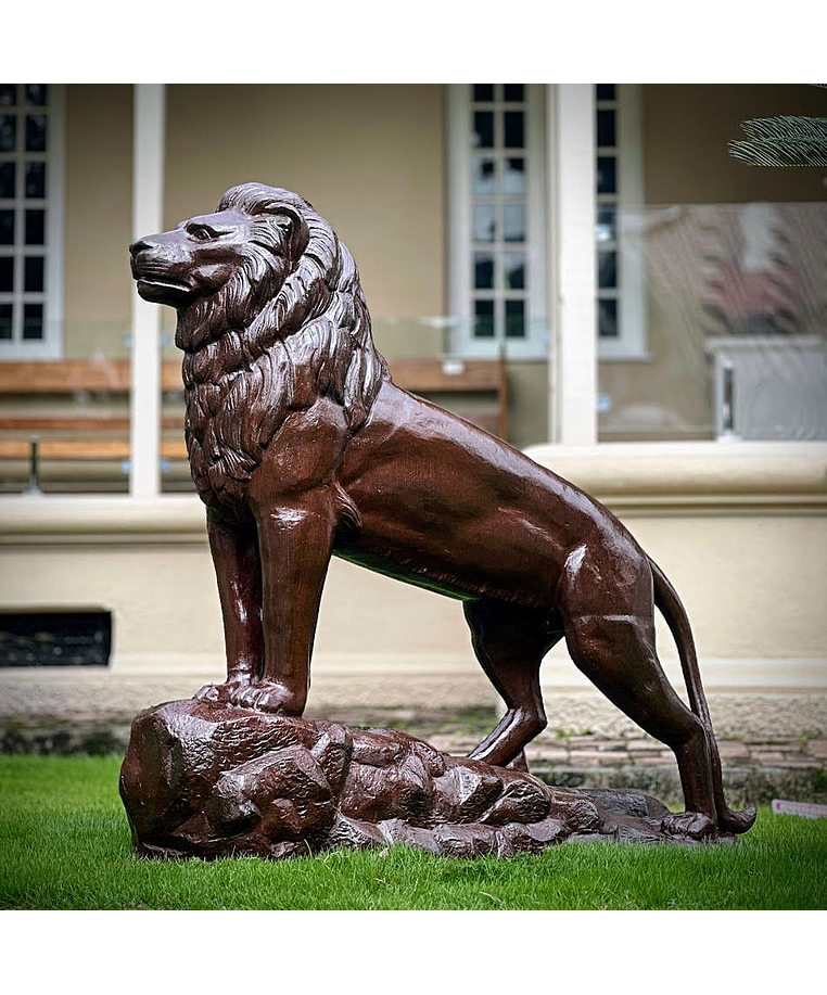 imagem do produto Escultura Le�o do Alto de Ferro Fundido 93cm - EF583