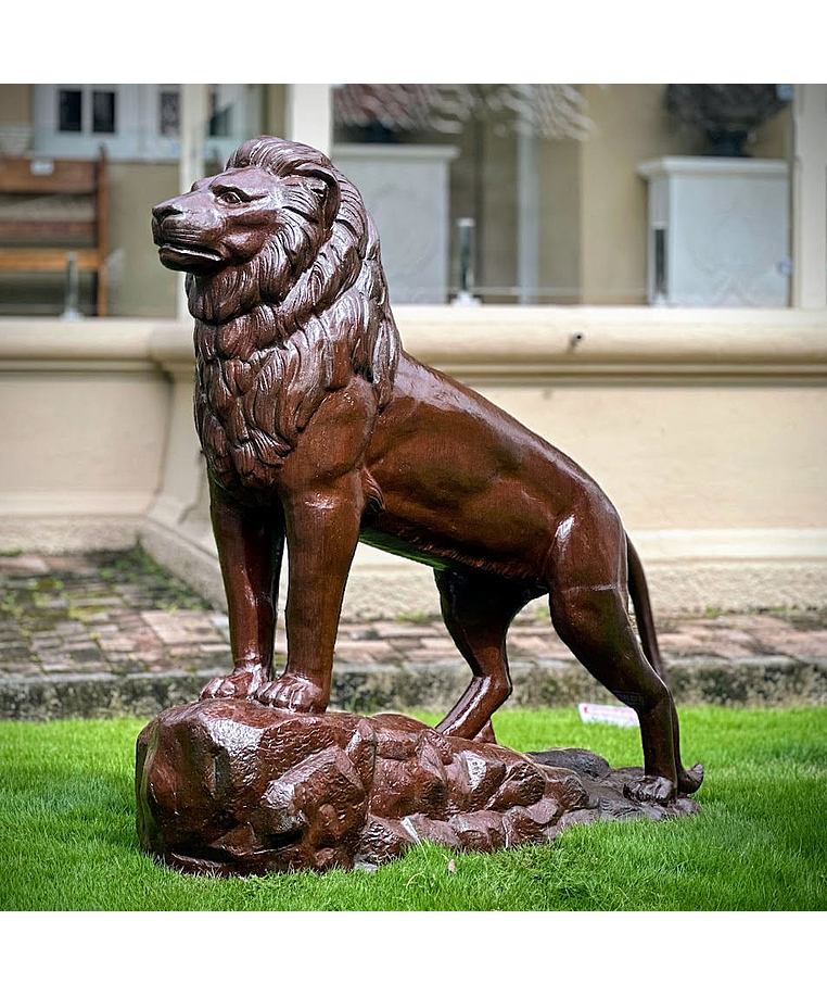 imagem do produto Escultura Le�o do Alto de Ferro Fundido 93cm - EF583