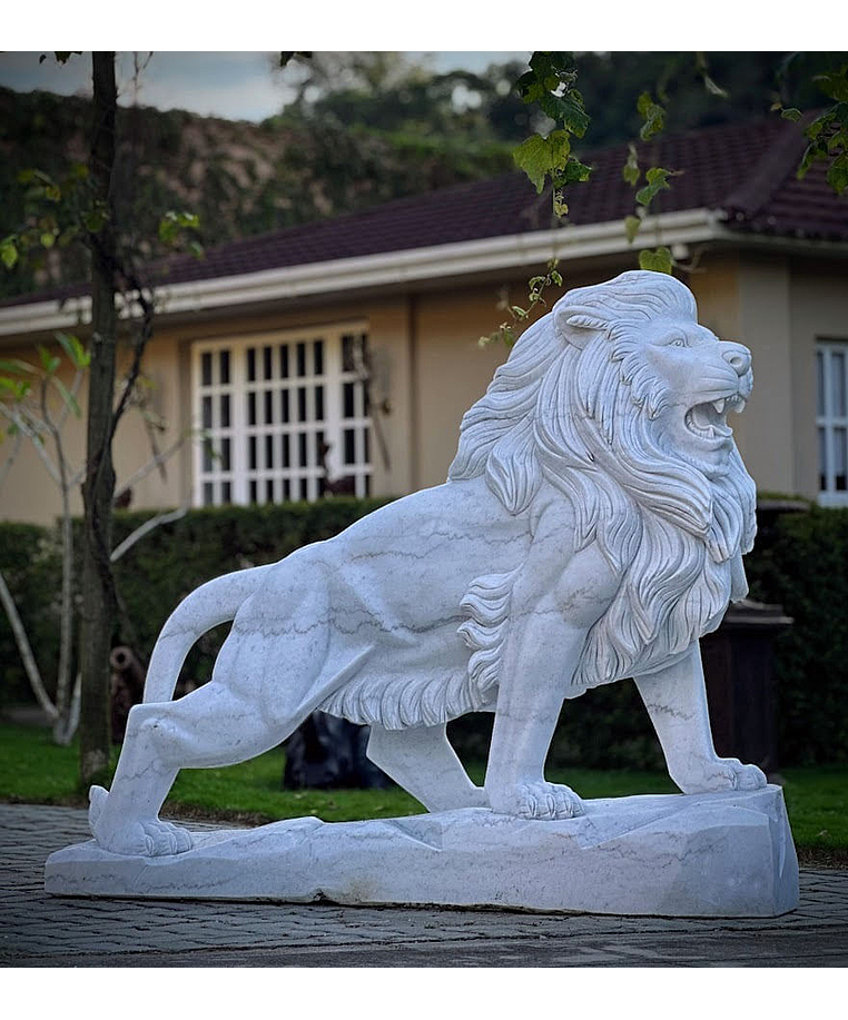 imagem do produto Escultura Le�o em M�rmore Branco 145cm - EMP450 Escultura de Luxo
