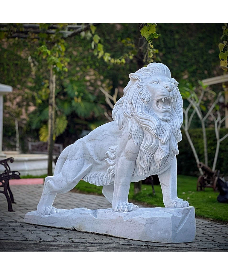 imagem do produto Escultura Le�o em M�rmore Branco 145cm - EMP450
