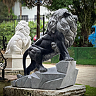 imagem do produto Escultura Le�o em M�rmore Preto 170cm - EMP547E Presen�a Imponente