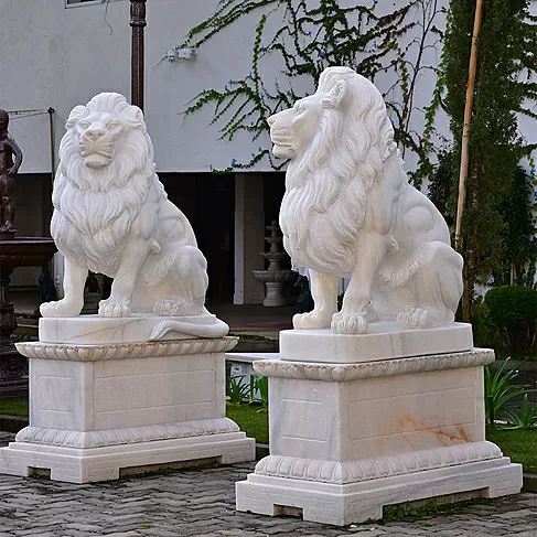 imagem de Escultura Leão Sentado em Mármore Branco 120cm EMP510 Elegância Clássica