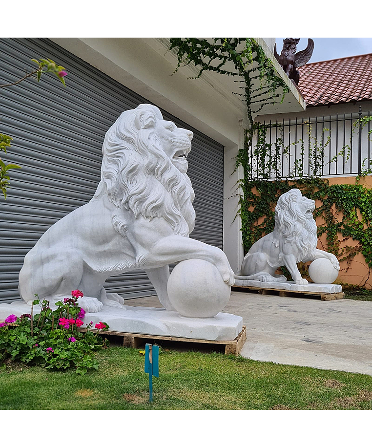 imagem do produto Escultura Le�es do Pal�cio Monroe 145cm EMP489 Impon�ncia e Tradi��o