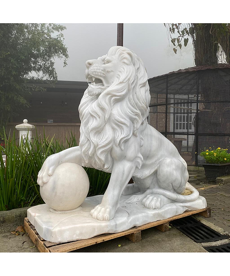 imagem do produto Escultura Le�es do Pal�cio Monroe 145cm EMP489 Impon�ncia e Tradi��o