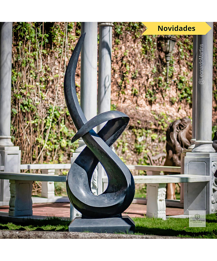 imagem do produto Escultura Linha Cont�nua em M�rmore Preto 170cm EMP725 | Arte de Luxo Quinta DellArte