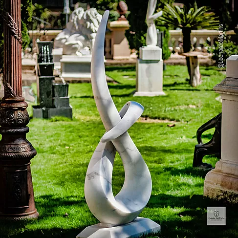imagem de Escultura Linha Contínua Mármore Branco 150cm - EMP723 Arte Escultórica de Luxo 