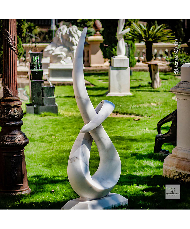 imagem do produto Escultura Linha Cont�nua M�rmore Branco 150cm - EMP723 Arte Escult�rica de Luxo 
