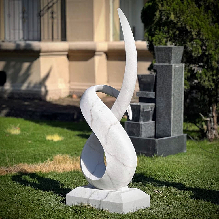 imagem do produto Escultura Linha Cont�nua M�rmore Branco 150cm - EMP723 Eleg�ncia Contempor�nea