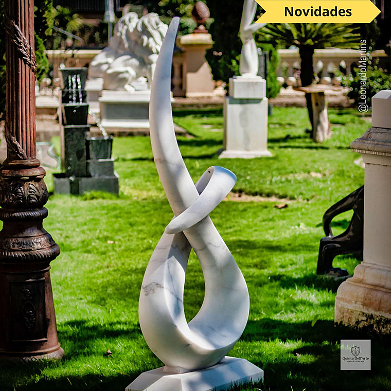 imagem do produto Escultura Linha Cont�nua M�rmore Branco 150cm - EMP723 Eleg�ncia Contempor�nea