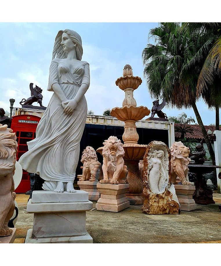 imagem do produto Escultura Lis 195cm - EMP389