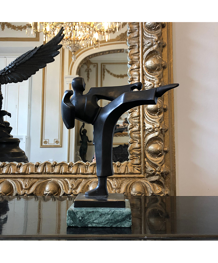 imagem do produto Escultura Lutador by Nick em Bronze 20cm EBZ322 For�a e Express�o Art�stica