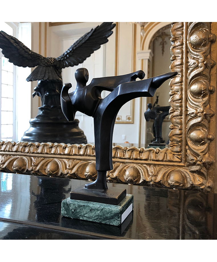 imagem do produto Escultura Lutador by Nick em Bronze 20cm EBZ322 For�a e Express�o Art�stica