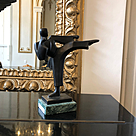 imagem do produto Escultura Lutador by Nick em Bronze 20cm EBZ322 For�a e Express�o Art�stica