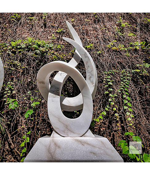 imagem de Escultura Lux Pietra Mrmore Branco 150cm - EMP745