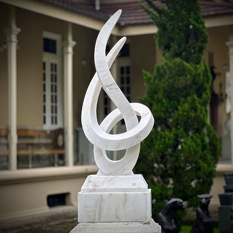 imagem do produto Escultura Lux Pietra M�rmore Branco 150cm - EMP745 Design Escultural