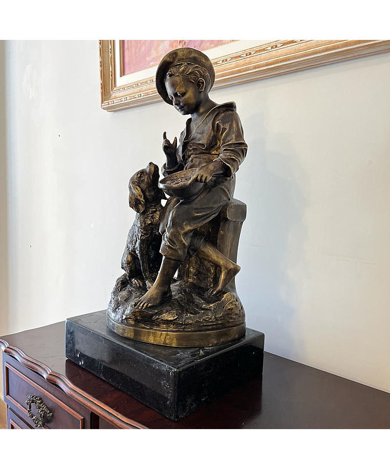 imagem do produto Escultura Menino com Cachorro em Bronze 75cm EBZ590 Encanto e Realismo