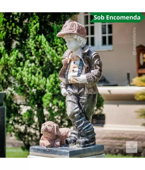 imagem de Escultura Menino e Cachorro Mármore Color 105cm - EMP762 Destaque no Paisagismo