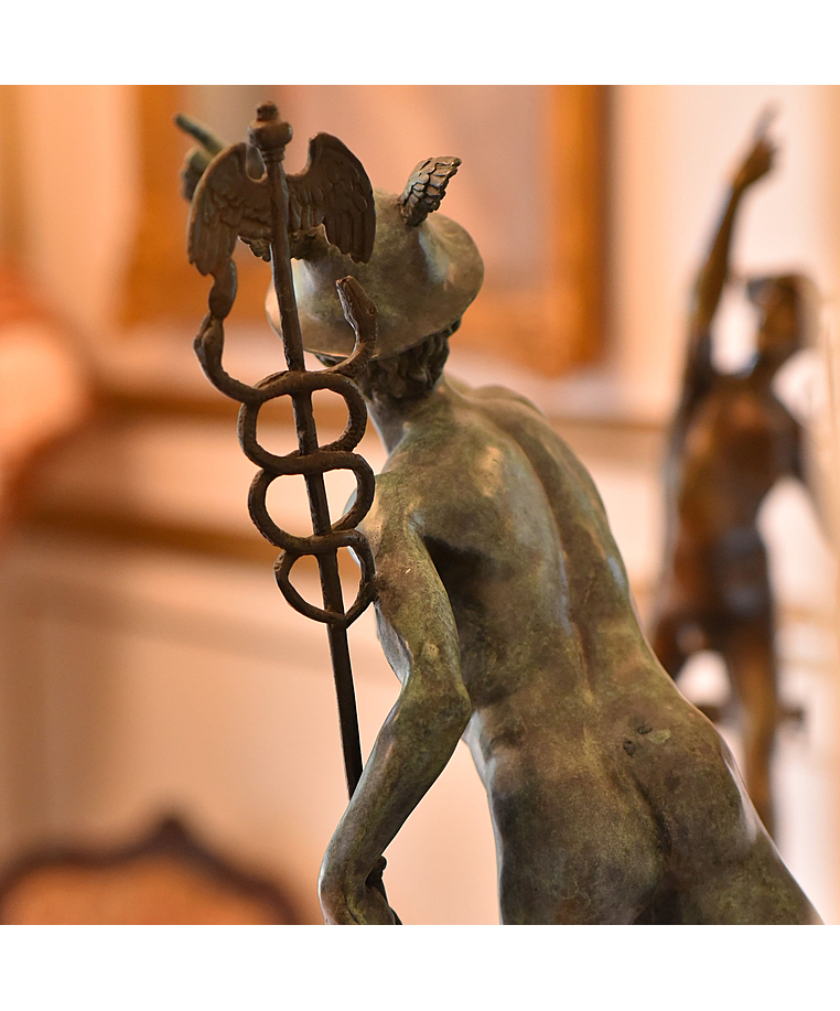 imagem do produto Escultura Merc�rio em Bronze 87cm EBZ574 Movimento e Eleg�ncia