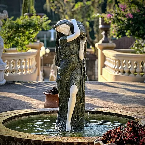imagem de Escultura Ninfa Nereide em Mármore 160cm - FMP239 Destaque no Jardim