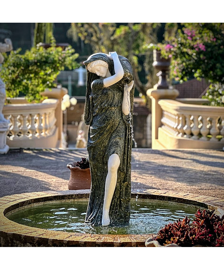 imagem do produto Escultura Ninfa Nereide em M�rmore 160cm - FMP239 Destaque no Jardim