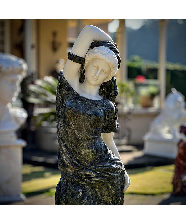 imagem do produto Escultura Ninfa Nereide II em M�rmore 160cm - FMP240 Jardins Sofisticados