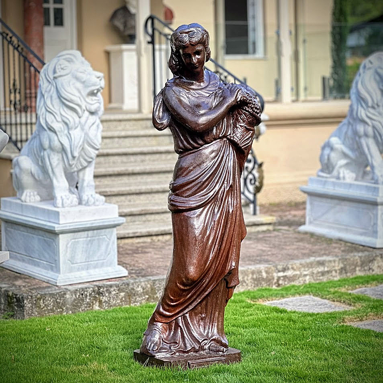 imagem do produto Escultura Outono de Ferro Fundido 175cm - EF033 Destaque no Jardim