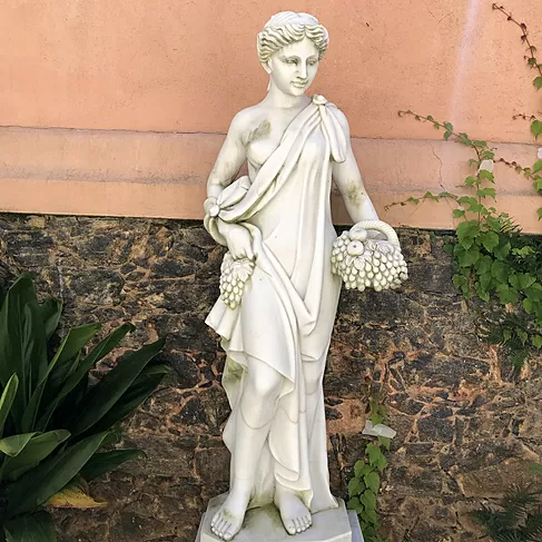 imagem de Escultura Outono em Mármore 150cm - EMP369 Presença no Paisagismo